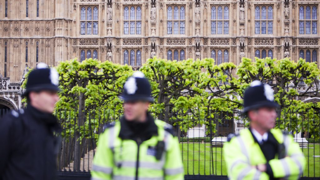 Emelték a terrorellenes készültséget Nagy-Britanniában