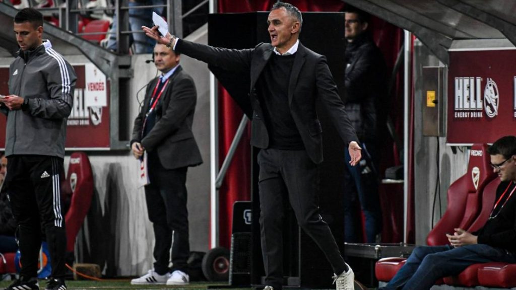 „Nem vesztegethetünk el egyetlen percet sem” – a kiesés után azonnal kirúgta edzőjét a Diósgyőr