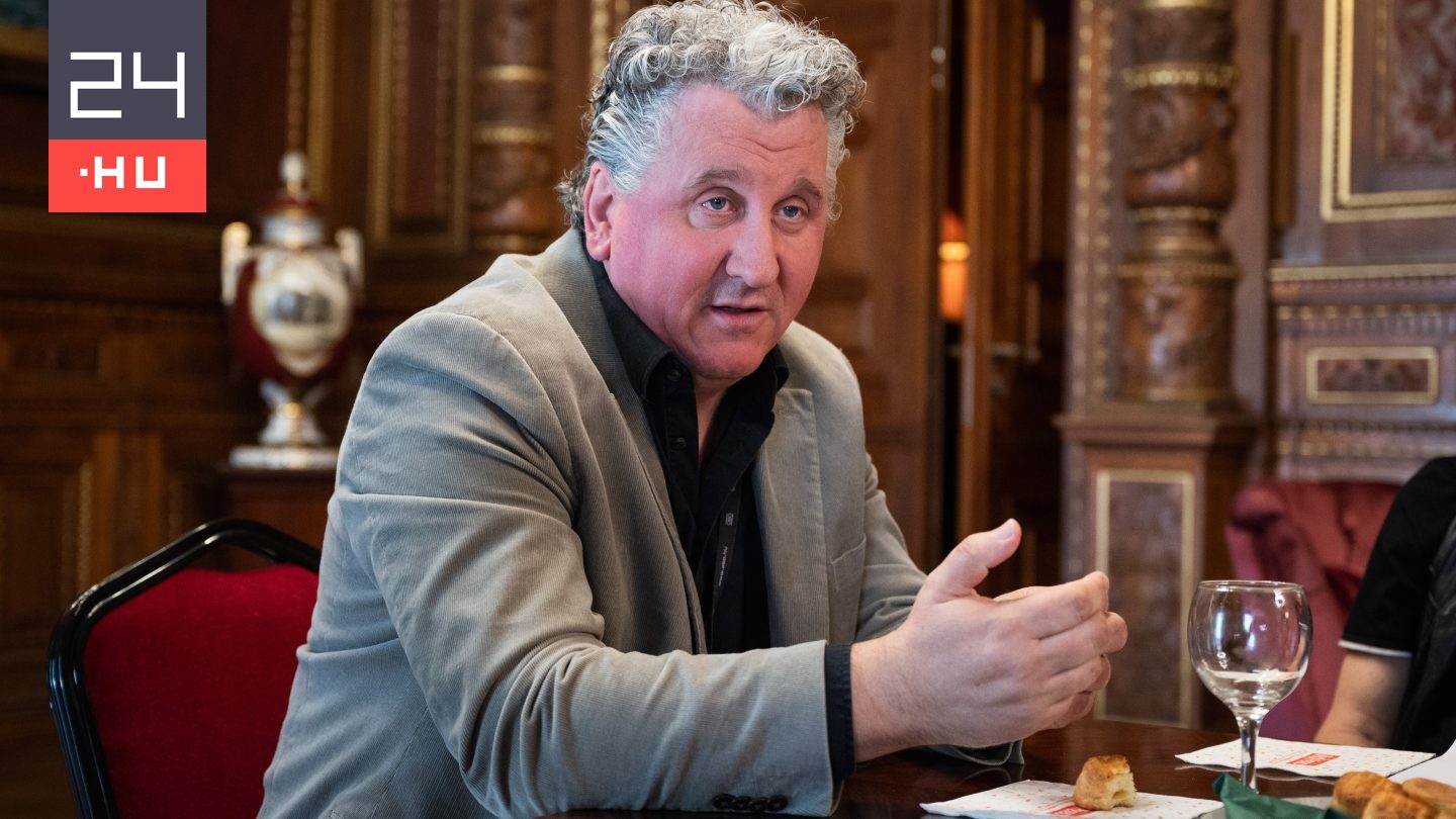 Ókovács Szilveszter Magyar Péternek: Pár éve még volt nevem, sőt, lakcímem is Számodra, üzenni sem kellett