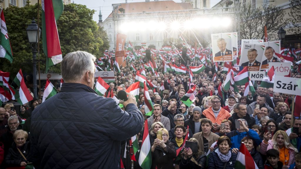 Orbán Viktor Székesfehérváron: „Nyilván ebben a városban is vannak tiszások, csak itt nem szokás elrontani mások örömét”