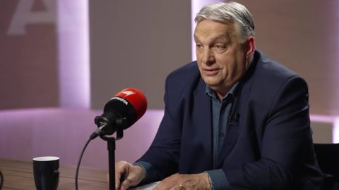 Orbán Viktor leköszönő miniszterelnök a Patrióta stúdiójában.