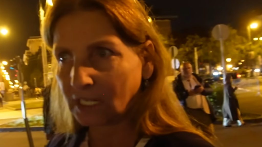 Piliscsabai jegyzőnő: „Az a baj, hogy a kis buzi Magyar Péternek hittek a választók”