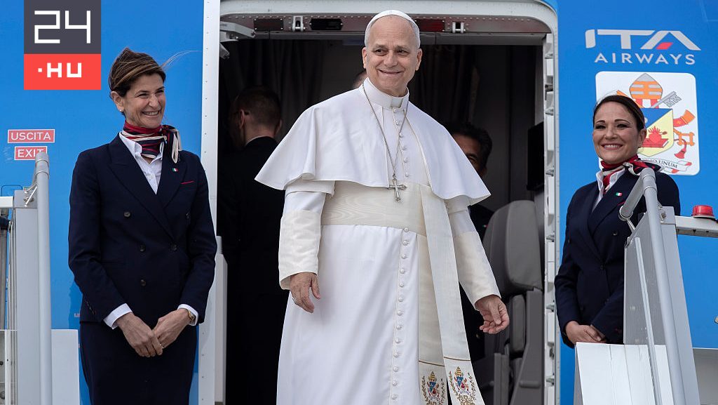 Trump nekiment a pápának, aki továbbra is felszólal a háború ellen