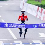 Világcsúcsot repesztett egy humanoid robot Pekingben.