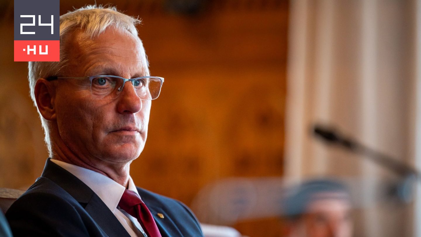 Legfőbb ügyész: Nincs olyan adat, amely szerint Juhász Péter Pál és Soltész Miklós kapcsolatban álltak volna