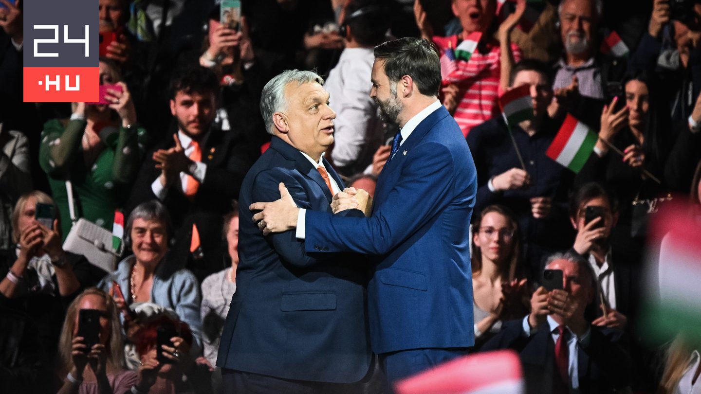 Itt a hivatalos bejelentés: jól bevásároltunk amerikai olajból és fegyverekből