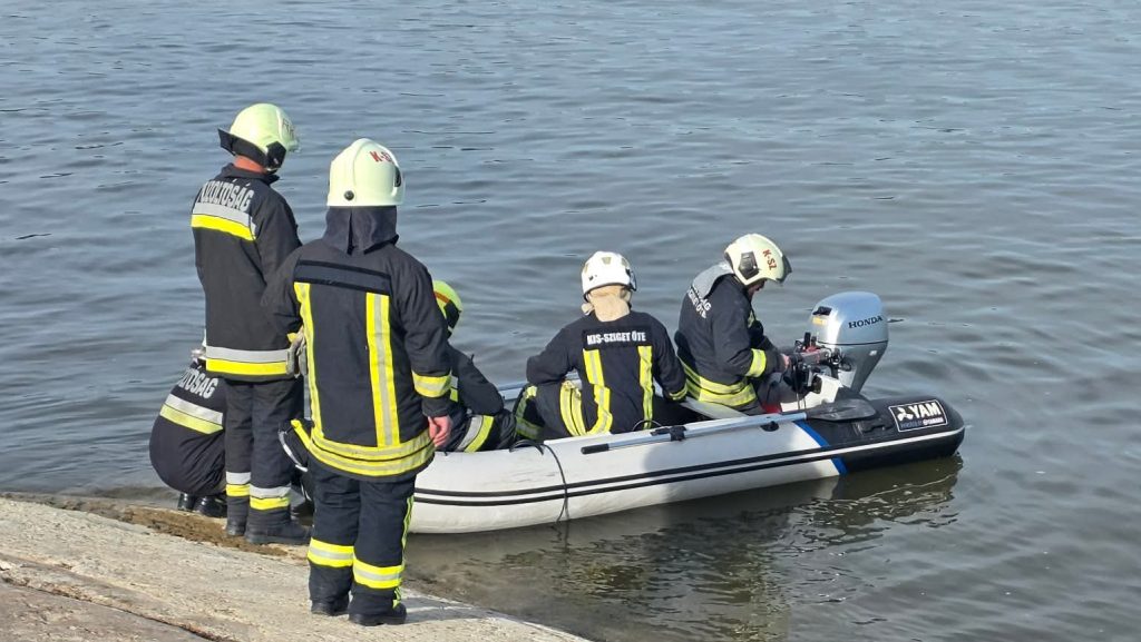 Holttestet találtak a Dunában Szigetújfalunál