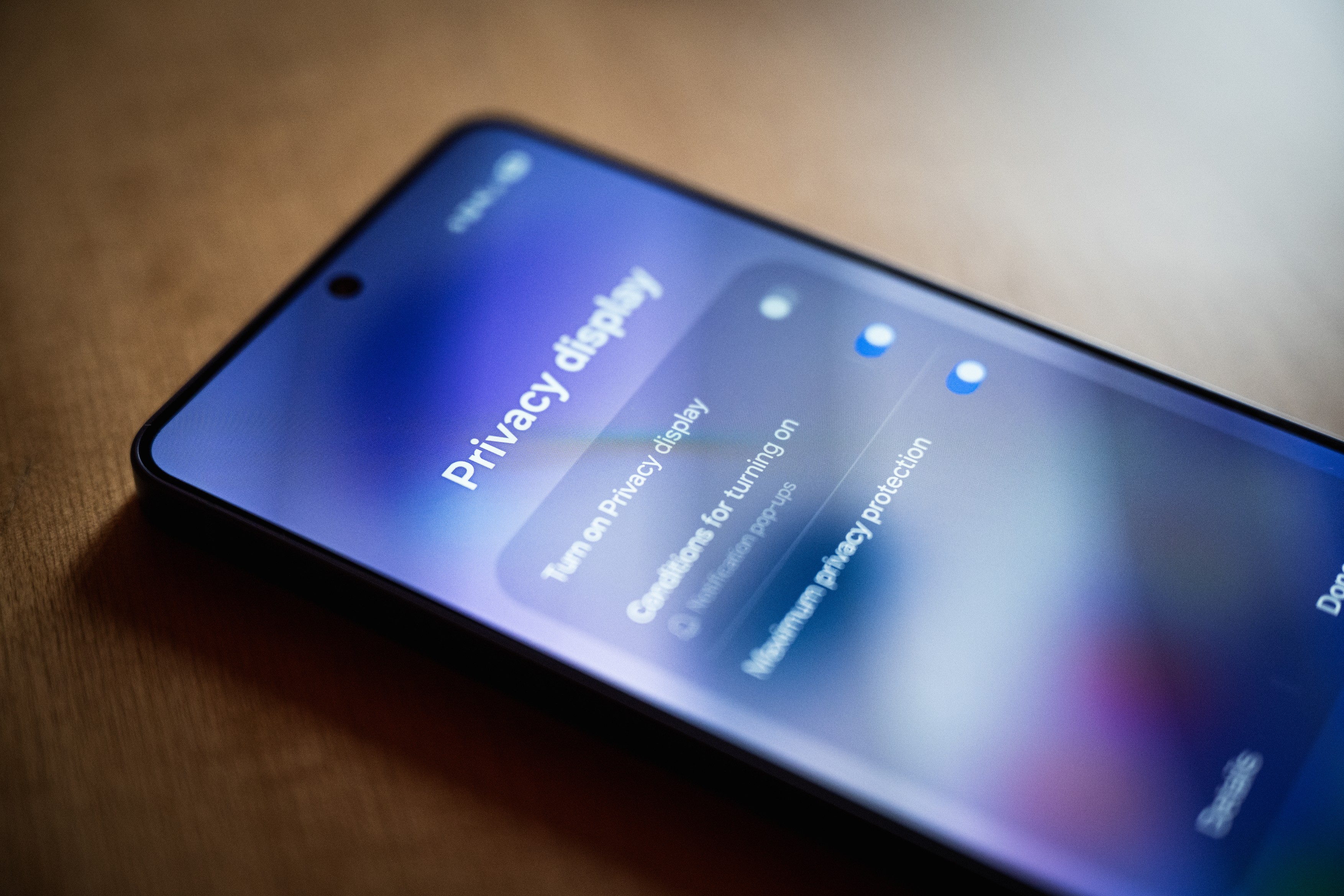 telefon képernyő leselkedés probléma