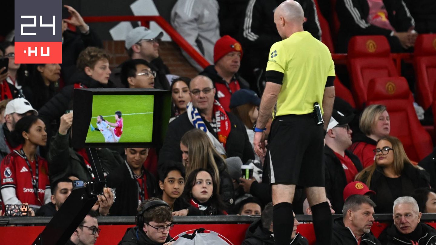 Elképesztő butaság: hajhúzás miatt került emberhátrányba, kikapott a ManUnited