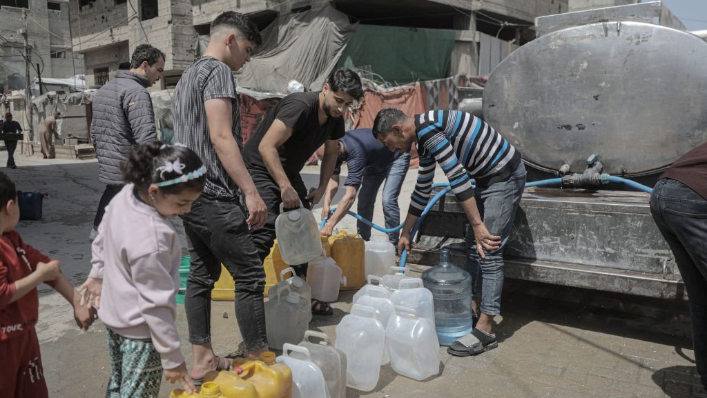 UNICEF: Izraeli katonák megölték az ENSZ Gyermekalapjának két sofőrjét, akik ivóvizet szállítottak