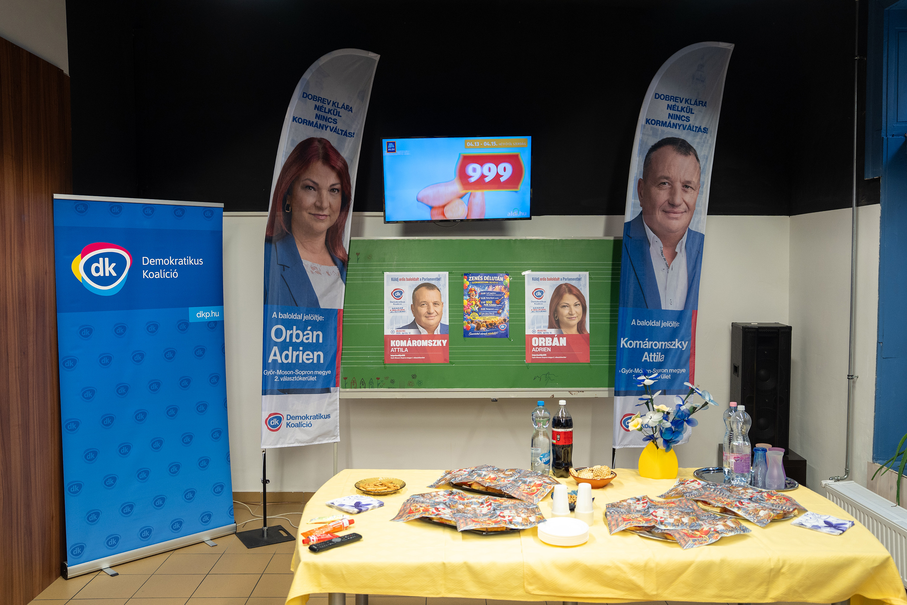 Magyar Péter: Felszólítom a köztársasági elnököt, hogy kérjen fel kormányalakításra, aztán távozzon a hivatalából, és ugyanerre szólítom fel az összes bábot – kétharmadon a Tisza 2