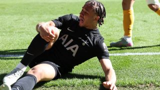 Xavi Simons megsérült a Wolves és a Tottenham bajnokiján, így lemarad a vb-ről.