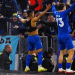 A gólszerző Joao Victor Vieira Ferreira Sousa, a Zalaegerszeg játékosa (b) ünnepel, mellette csapattársa, Stefan Bitca a labdarúgó MOL Magyar Kupa elődöntőjében játszott Budapest Honvéd FC - Zalaegerszegi TE FC mérkőzésen a Bozsik Arénában 2026. április 21-én.