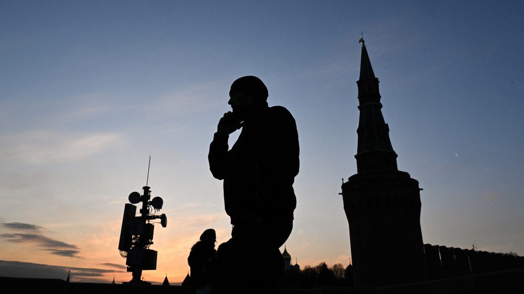 A Kreml az ukrán támadások veszélyére hivatkozva korlátozza a mobilinternetet