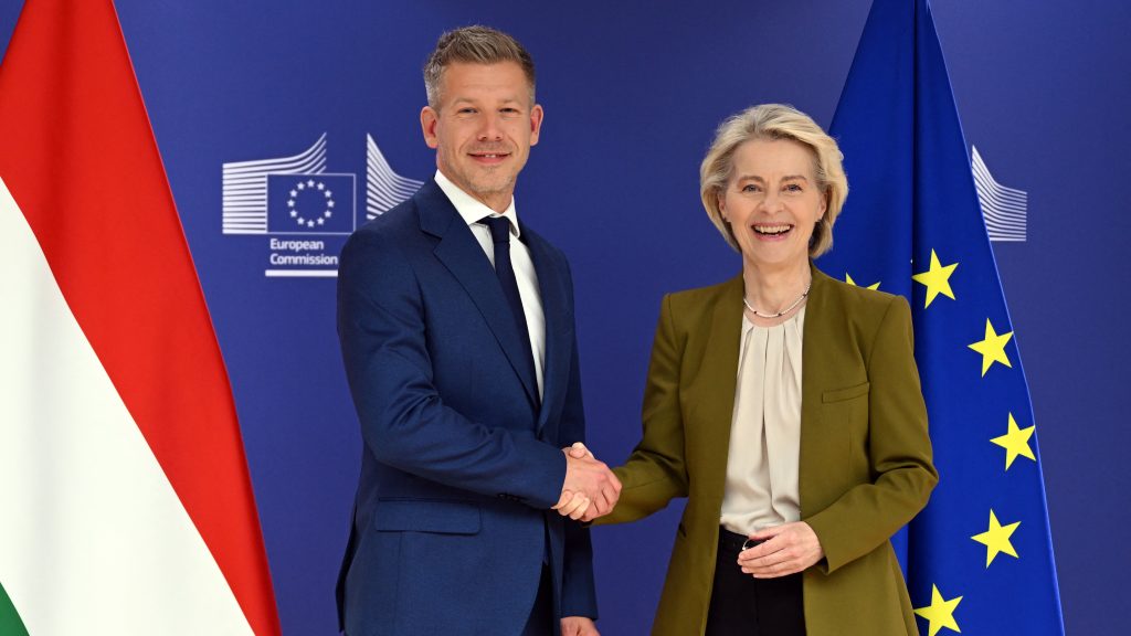 Brüsszelben időhiány miatt azt javasolják a Tiszának, hogy engedjék el az EU-s pénzek egy részét