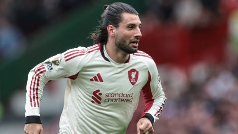 Szoboszlai Dominik manchester united liverpool szurkolók mutogatás