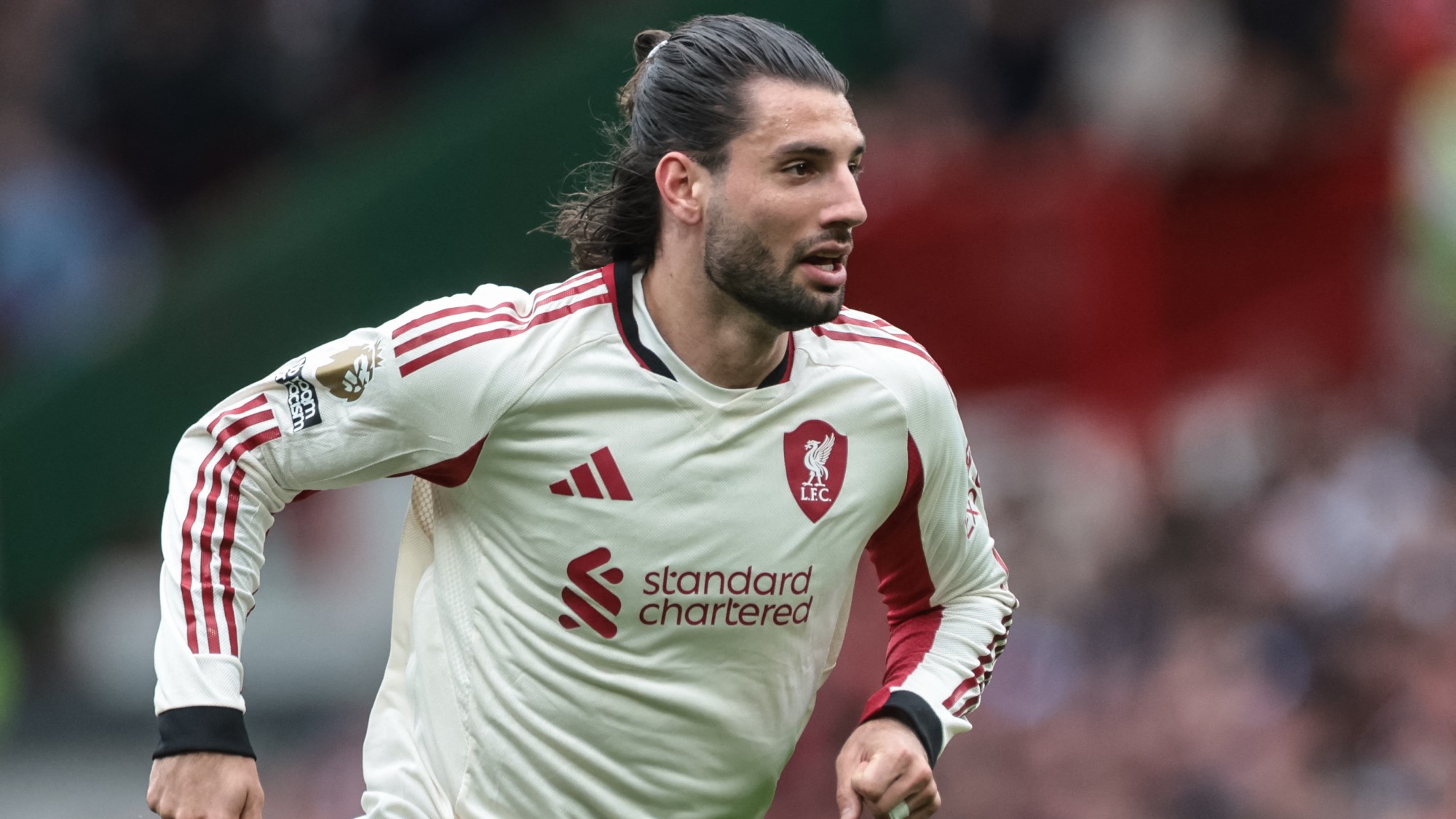 Szoboszlai Dominik manchester united liverpool szurkolók mutogatás