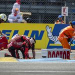 Marc Marquez azonnal segítséget kapott.