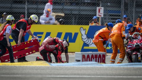Marc Marquez azonnal segítséget kapott.