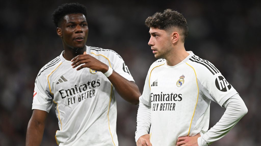 Balhé Madridban: két játékos majdnem egymásnak ugrott