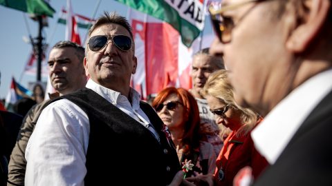 Bayer Zsolt nem trágárkodik mostantól, erről beszélt a publicista.