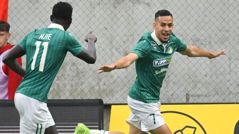 Ahmed Nadhir Benbouali (j), az ETO játékosának gólöröme a labdarúgó Fizz Liga 33. utolsó fordulójában játszott Kisvárda Master Good - ETO FC mérkőzésen a kisvárdai Várkerti Stadionban 2026. május 16-án. Mellette csapattársa Nfansu Njie.