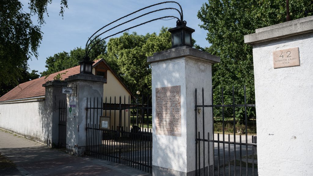 Két év alatt sem hallgatta ki a rendőrség K. Endrét a hamis tanúzásra felhívási ügyében