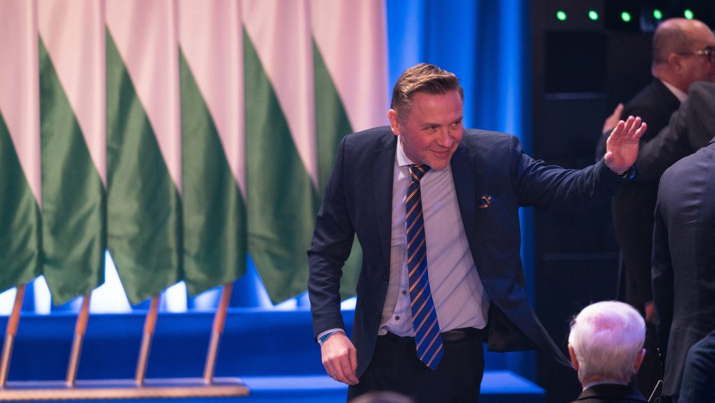 Alcsúton került elő a TV2-től „pihenőre vonuló” Gönczi Gábor
