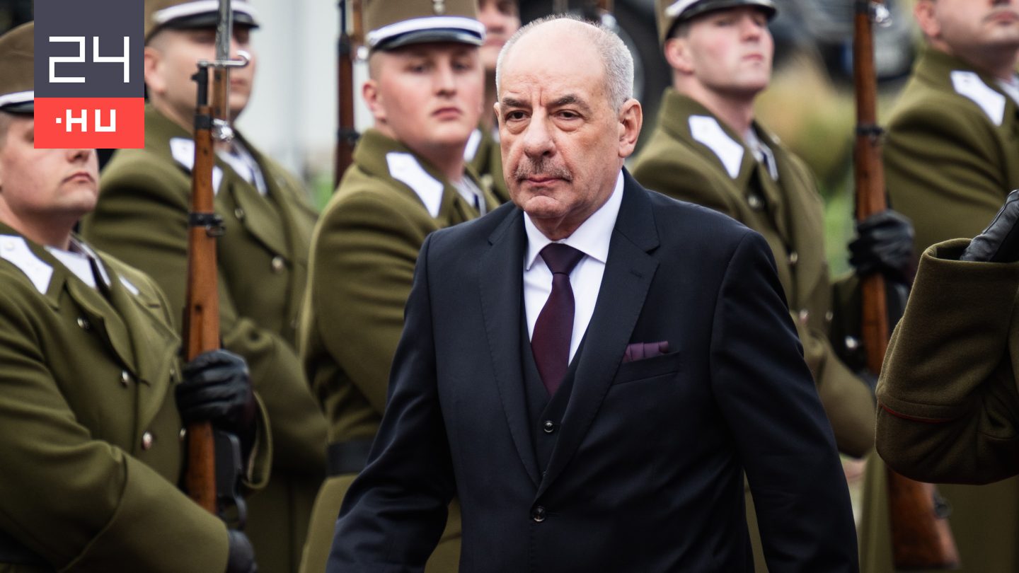Sulyok Tamás vitába szállt Orbánnal a gyermekvédelmi törvényről.