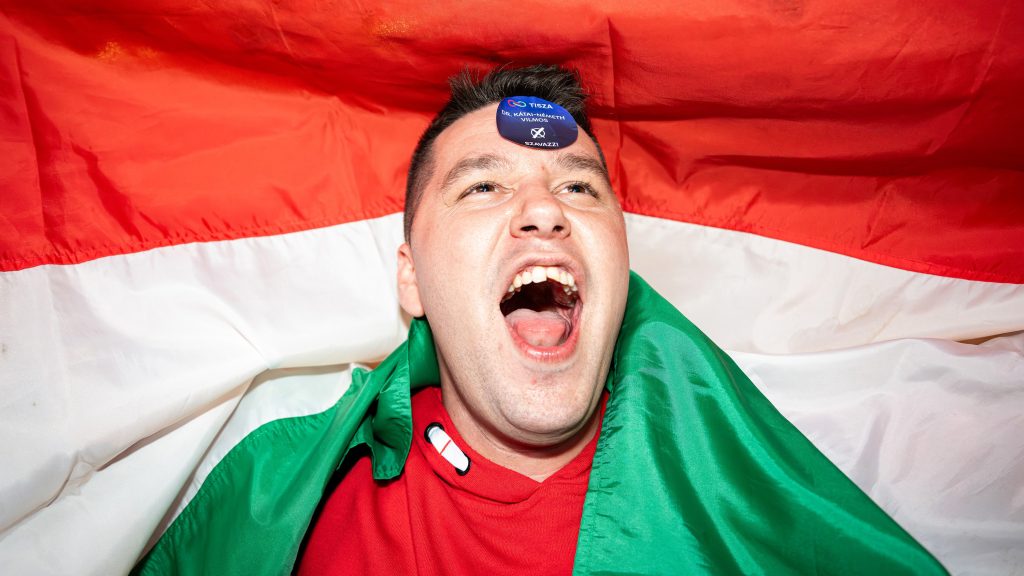 Madlovics Bálint, Magyar Bálint: Orbán maffiaállama – miért sikerült legyőzni, és mit tanulhatunk belőle?