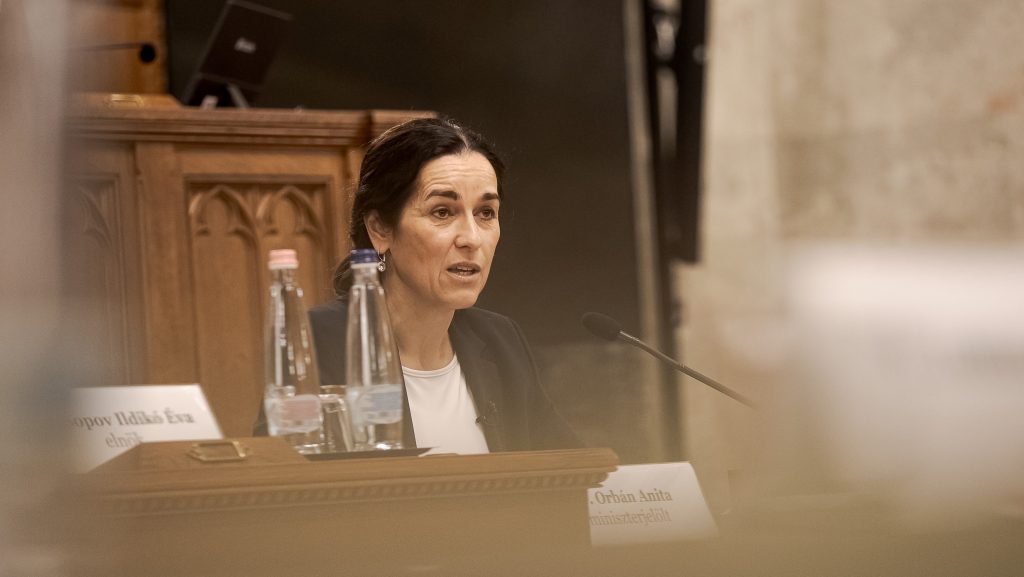 Orbán Anita egy esetleges Lavrovval folytatott találkozóról: „Ha lesz mit megbeszélni, biztosan lesz ilyen találkozó. Miért ne lenne?”