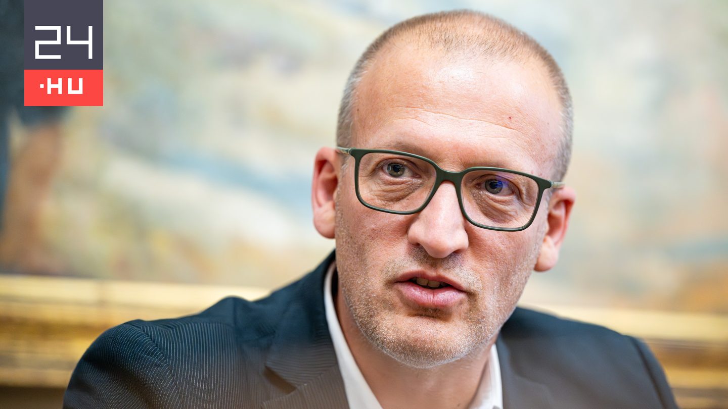 Kormány költségvetési biztost appointál közmédiához.