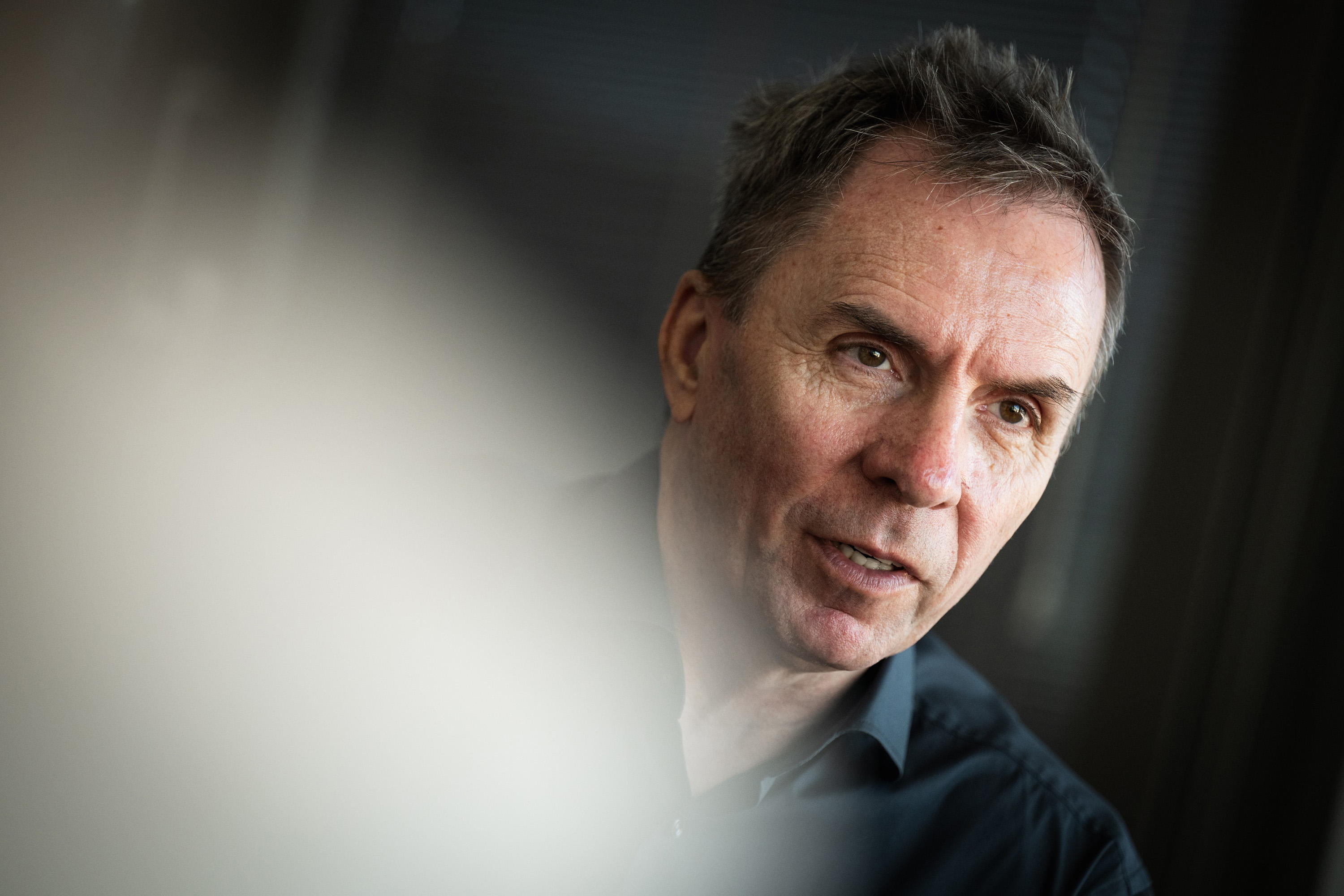 Váradi József: Ez nem úgy működik, hogy a Wizz Air kerozinja ott dekkol a Hormuzi-szorosban 2 Váradi József János magyar üzletember, a Wizz Air Holdings társalapítója, elnök-vezérigazgatója és a Wizz Air Hungary vezérigazgatója 2026. május 28-án.