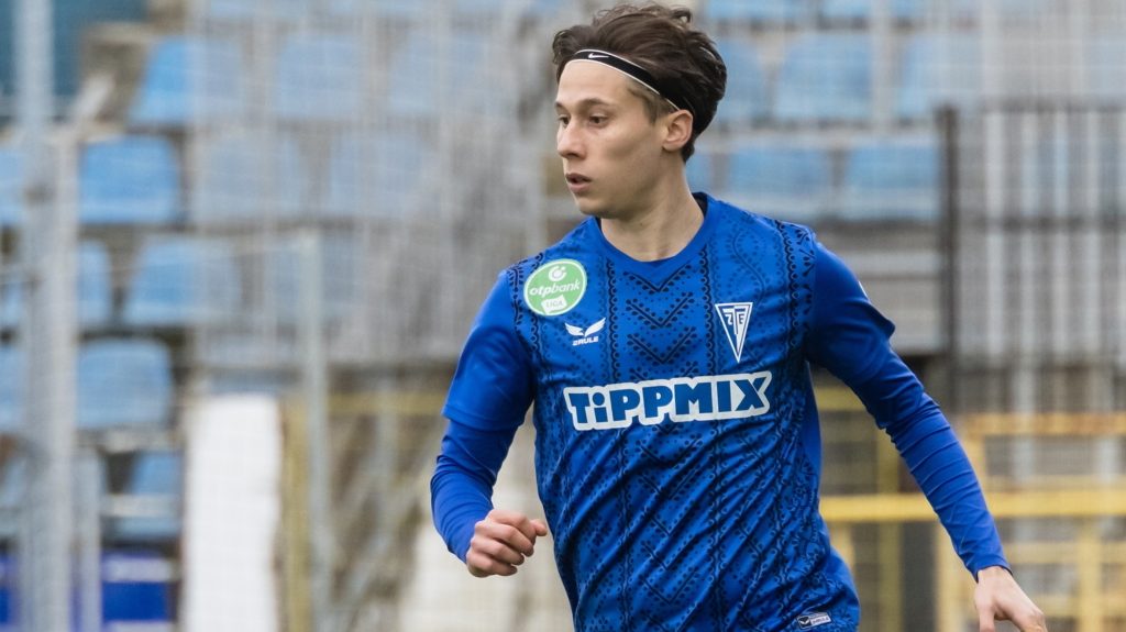 Mim Gergely, a Zalaegerszegi TE FC játékosa a Nyíregyháza Spartacus FC elleni mérkõzésen.
