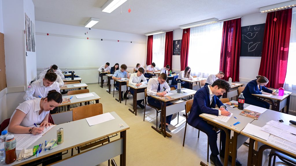 Közzétették a történelemérettségi hivatalos megoldásait