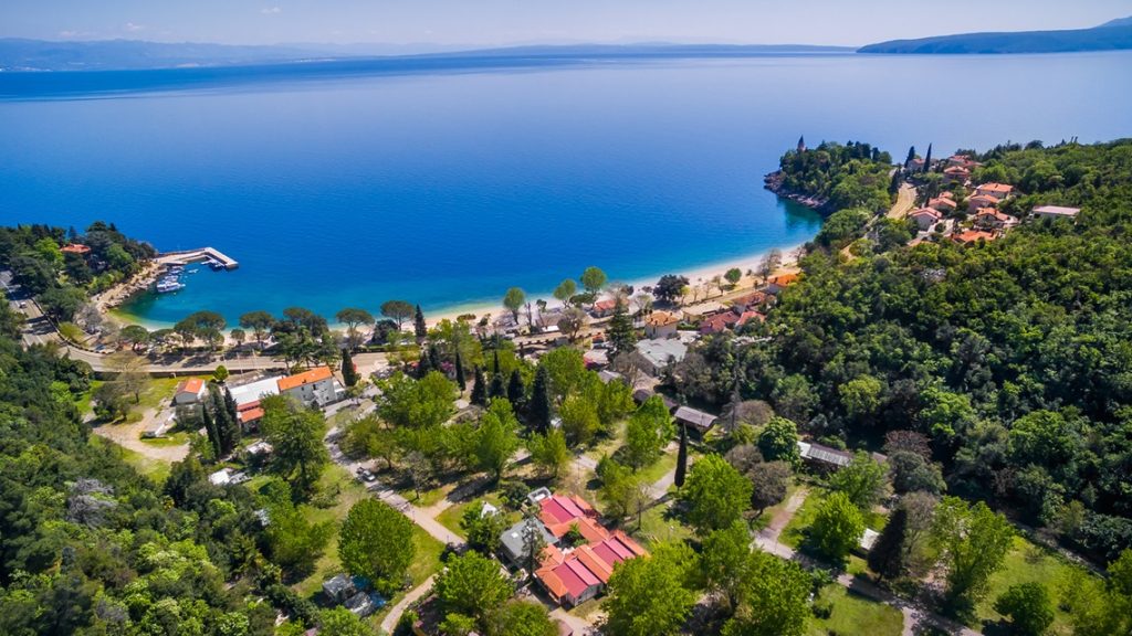 Mediterrán nyugalom, modern komfort: így néz ki egy igazi adriai nyaralás 2026-ban
