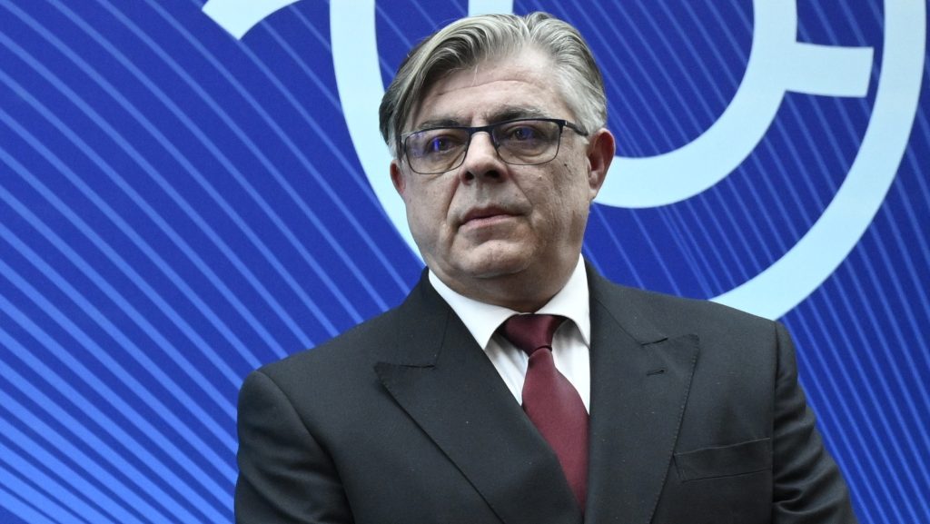 Élő Gábor