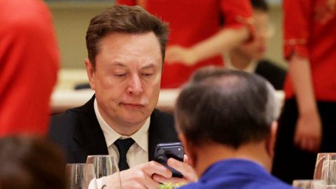 elon musk openai per sam altman bukta