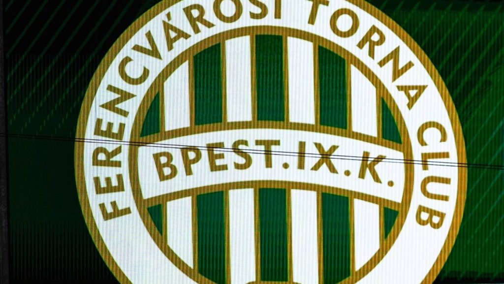 Titkos kormányhatározatban kapott 7,2 milliárd forintot a Fradi