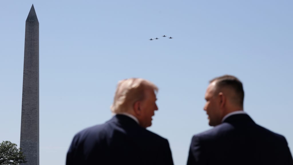 Trump ötezer amerikai katonát küld Lengyelországba