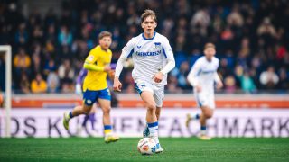Kennet Eichhorn az Eintracht Braunschweig elleni meccsen.