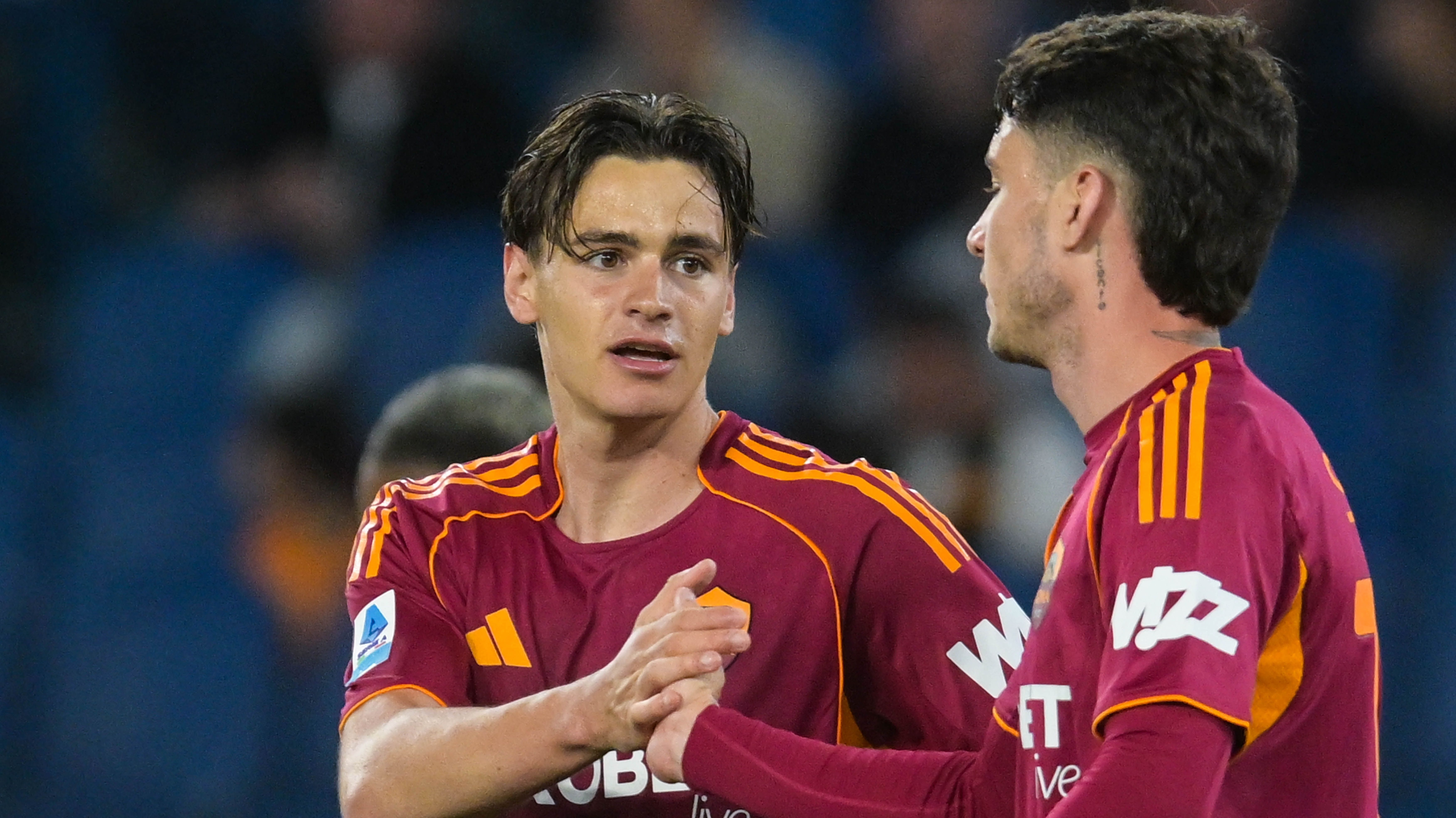 Niccolò Pisilli a Fiorentina elleni mérkőzést követően a gólja után.