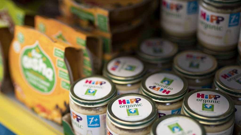 Szlovák férfi mérgezhette meg a bébiételeket