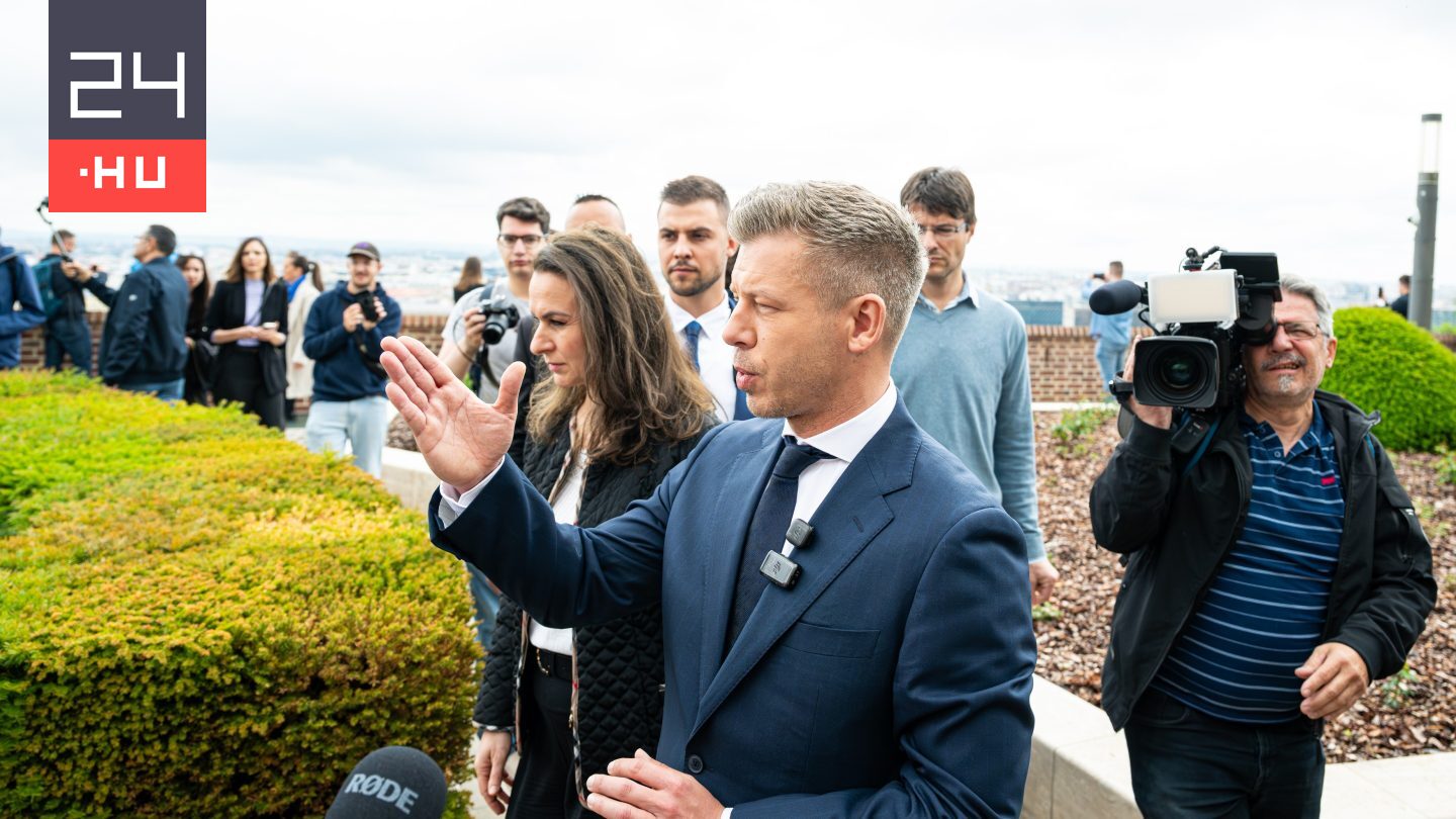 Magyar Péterék gyermeknapot szerveznek a Karmelitában.