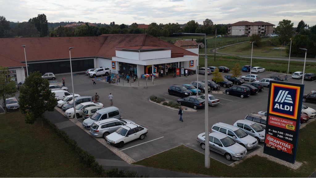 Mindent a vevőért: megújul az ALDI!