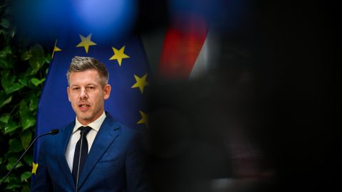 Magyar Péter, Magyarország miniszterelnöke a második kormányülés után tartott sajtótájékoztatón Budapesten, 2026. május 18-án.