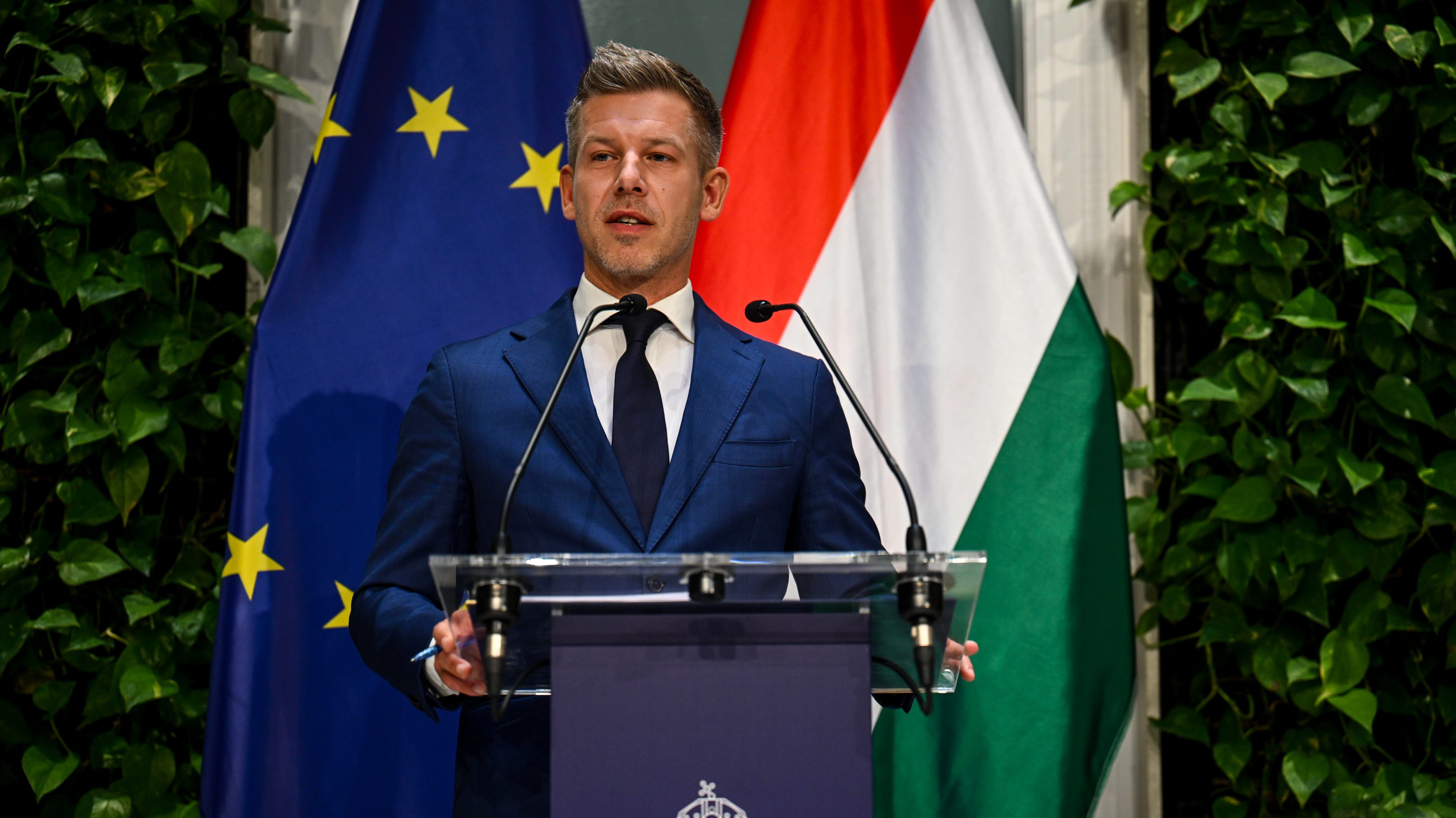Magyar Péter, Magyarország miniszterelnöke a második kormányülés után tartott sajtótájékoztatón Budapesten, 2026. május 18-án.