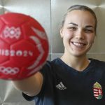 Pásztor Noémi, a párizsi olimpiára készülő női kézilabda-válogatott játékosa a csapat edzésén.