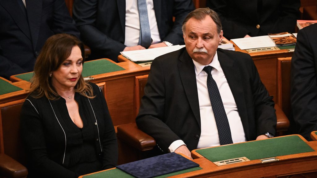 Gajdos László: Egy hete sírok