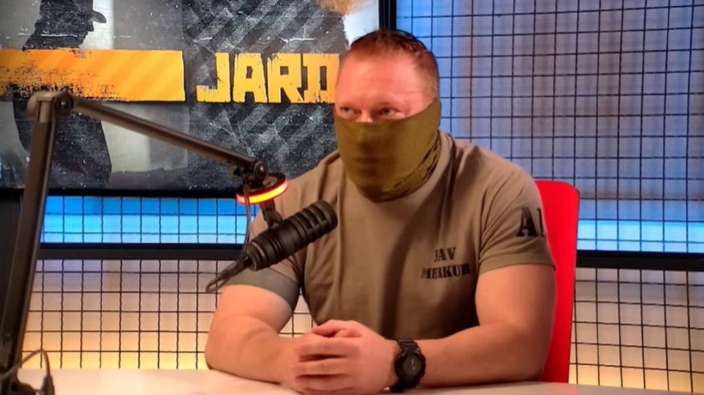 Pert indított a NAV-kommandó eltávolított parancsnoka, erre hirtelen már nem is jelent nemzetbiztonsági kockázatot